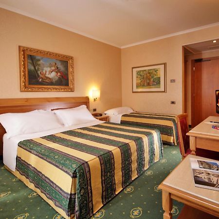 Colonna Hotel Frascati Quarto foto