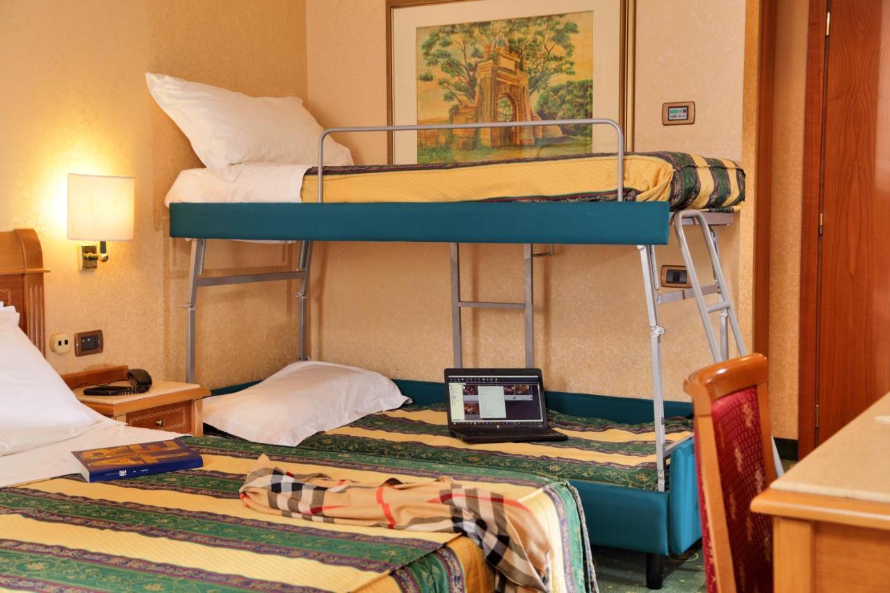 Colonna Hotel Frascati Quarto foto