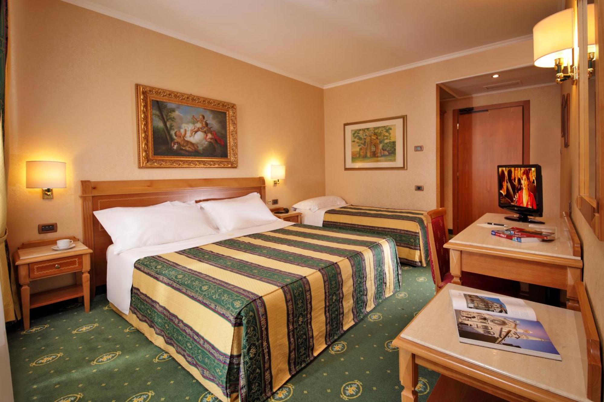 Colonna Hotel Frascati Quarto foto